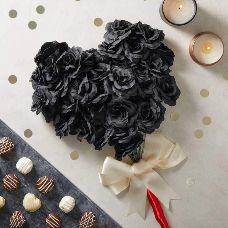 Fleur Artificielle Noir Avec Têtes De Roses