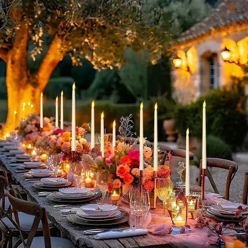 Bougies LED Coniques Avec Flamme Réaliste Lot de 12