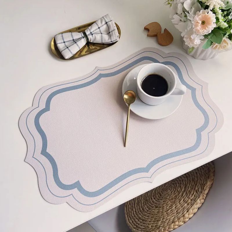 Set De Table Cuir avec Bord Ondulé