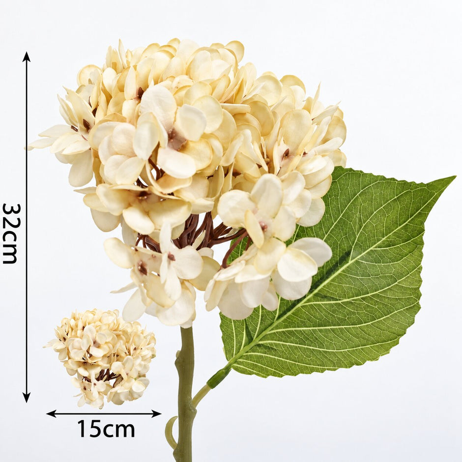 Fleur Artificielle Beige En Tissu Avec Rendu Naturel Et Élégant