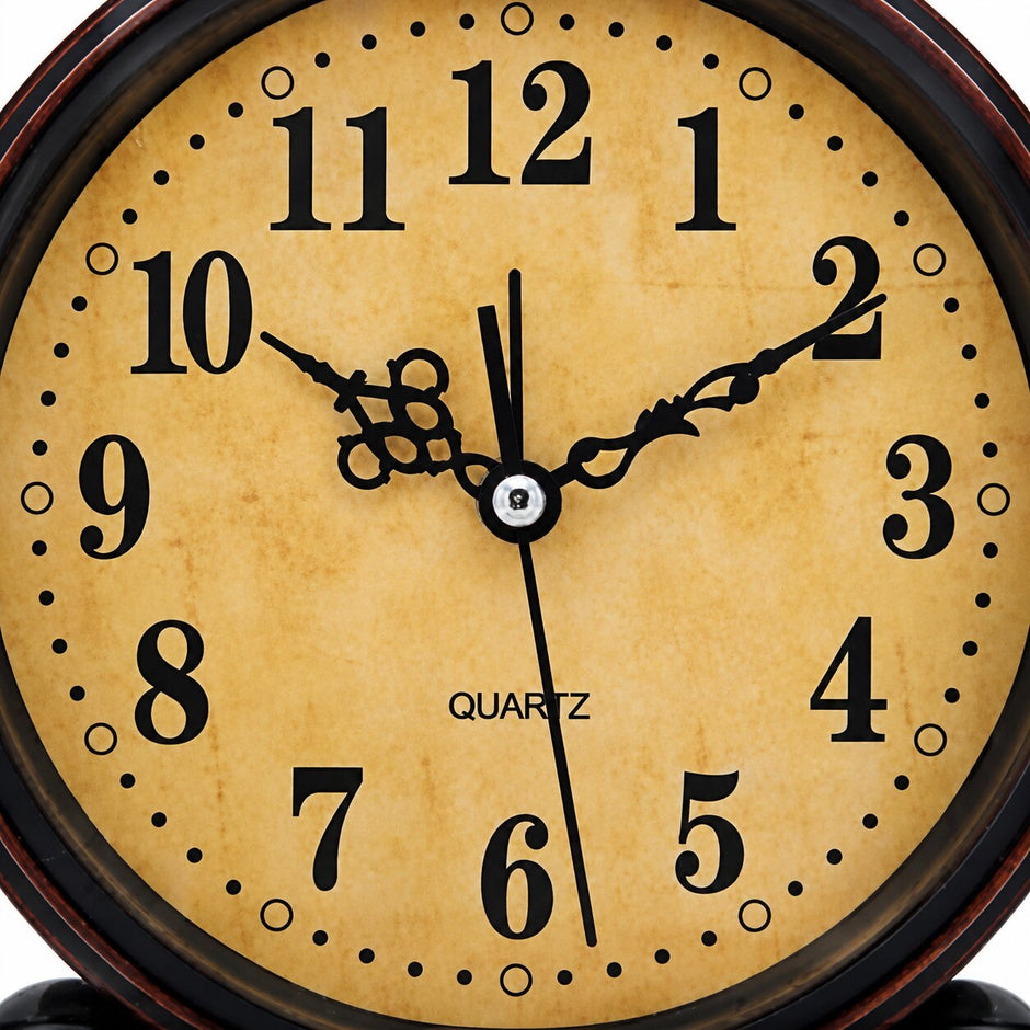 Horloge Rétro En Métal