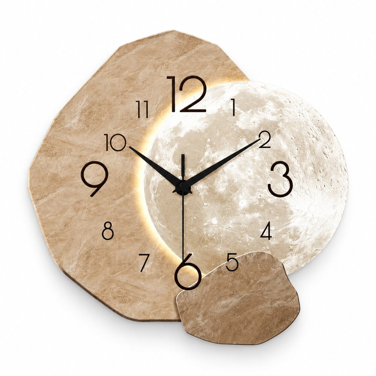 Horloge Murale en Bois au Design Lunaire