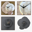Horloge Murale en Bois au Design Lunaire