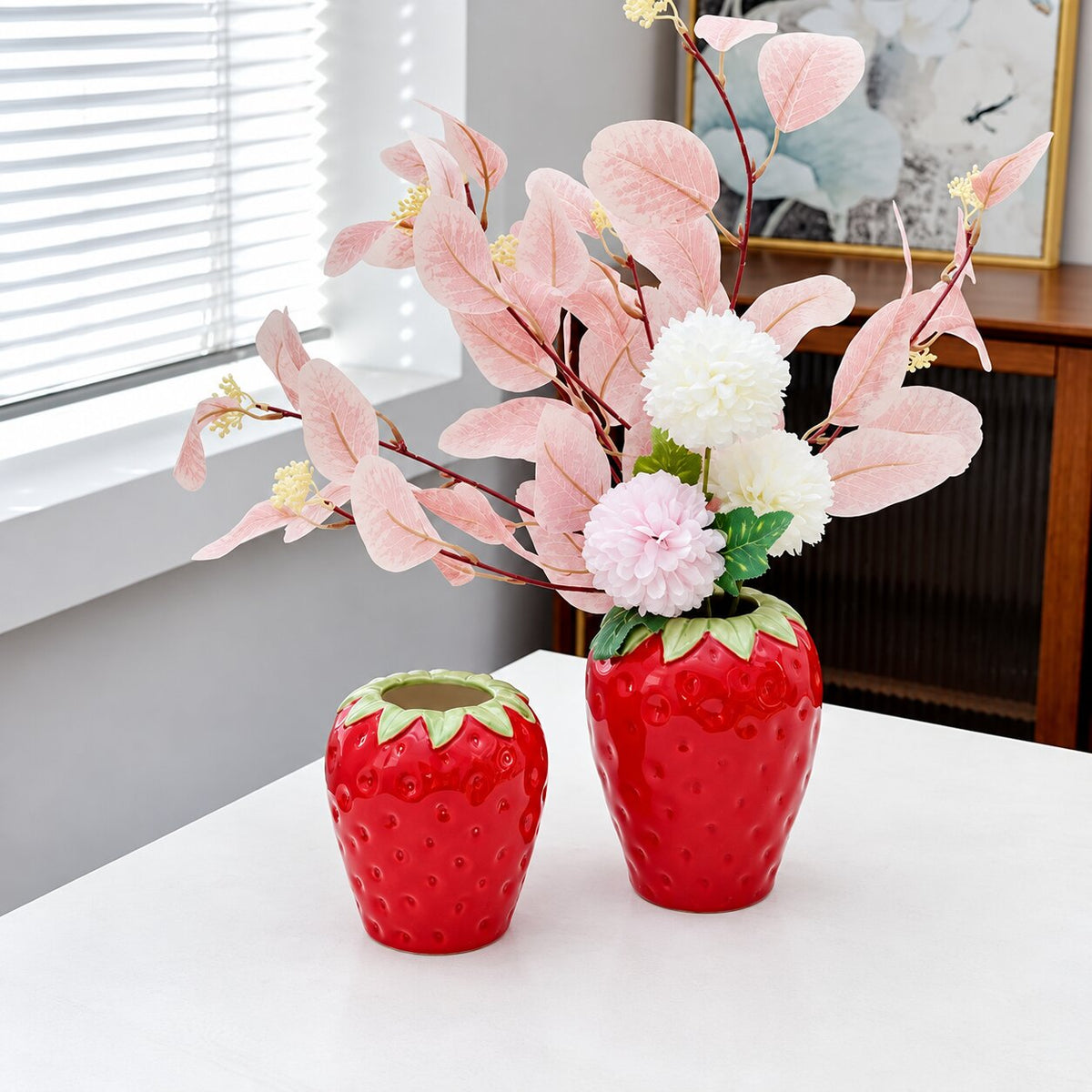 Vase Fraise en Céramique de Haute Qualité
