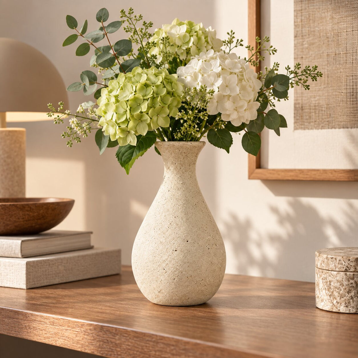 Vase en Bois Style Retro