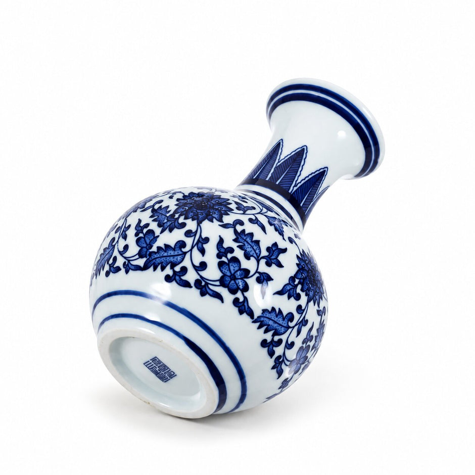Vase en Porcelaine Bleu et Blanc
