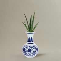 Vase en Porcelaine Bleu et Blanc