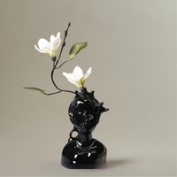 Vase Tête Baiser Romantique